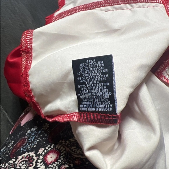 New York & Company Womens XL Red Lace Sleeveless Corset Top NWT EXTRA LARGE - Picture 9 of 9